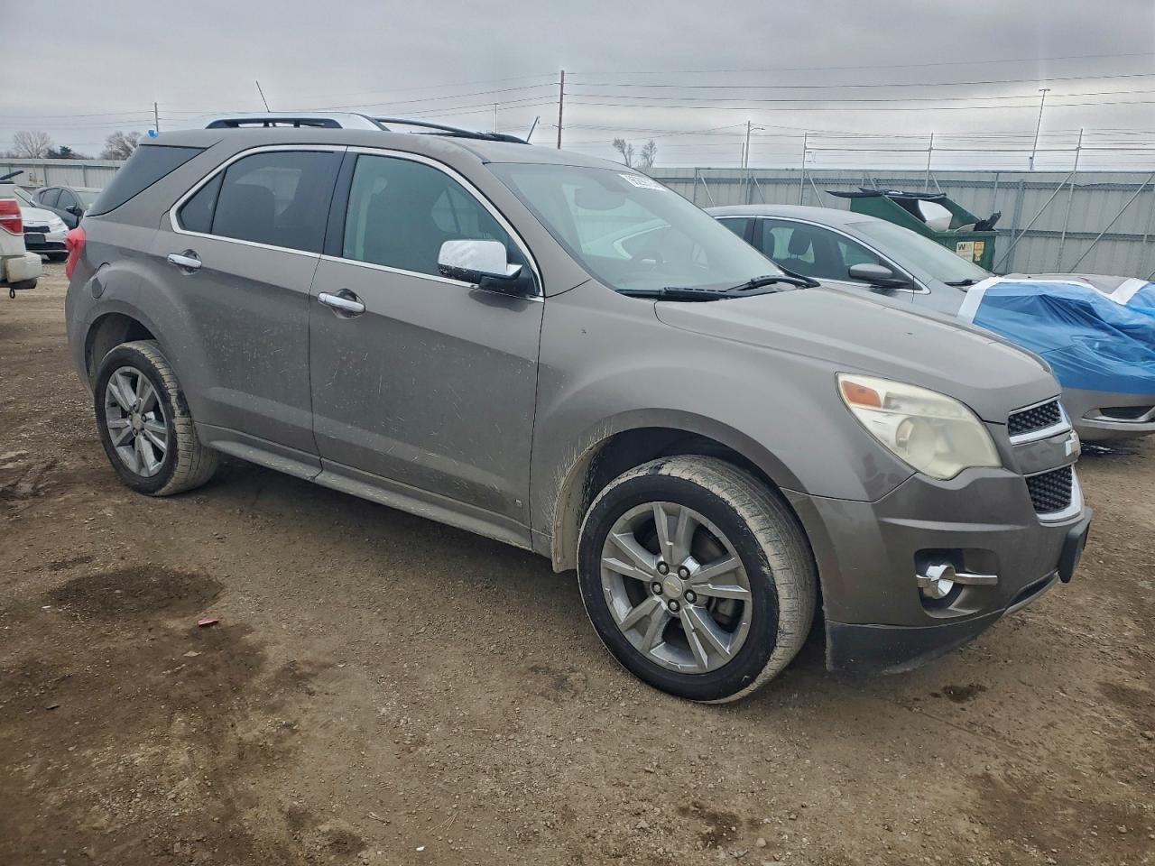 2010 CHEVROLET EQUINOX LTZ photo 4