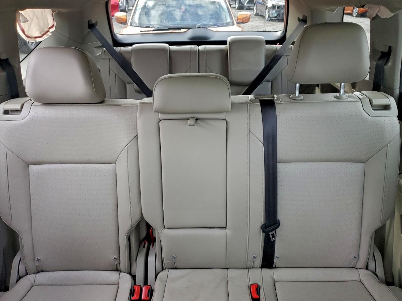 2018 VOLKSWAGEN ATLAS SEL photo 19