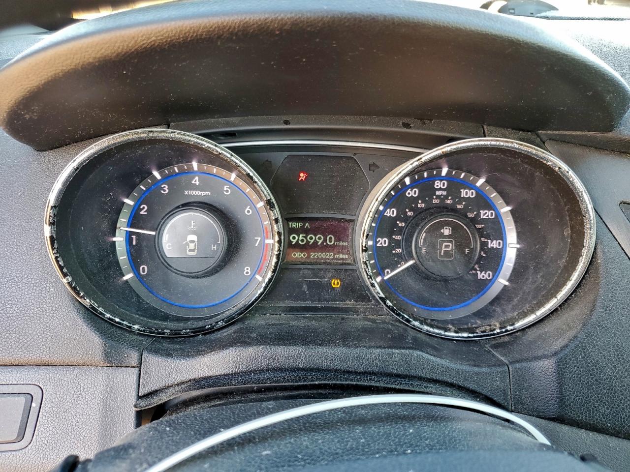 2014 HYUNDAI SONATA GLS photo 9