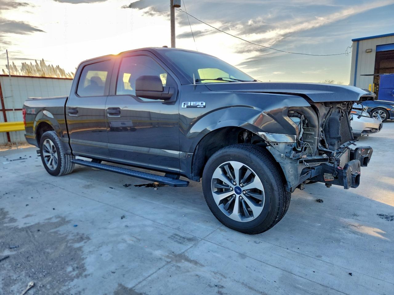2019 FORD F150 SUPERCREW photo 4