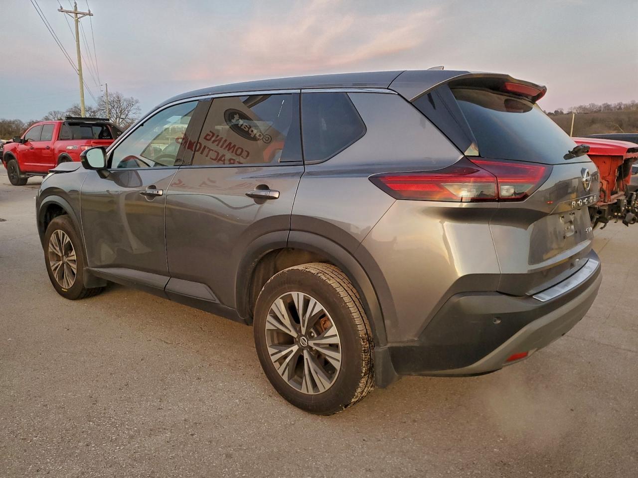 2021 NISSAN ROGUE SV photo 2