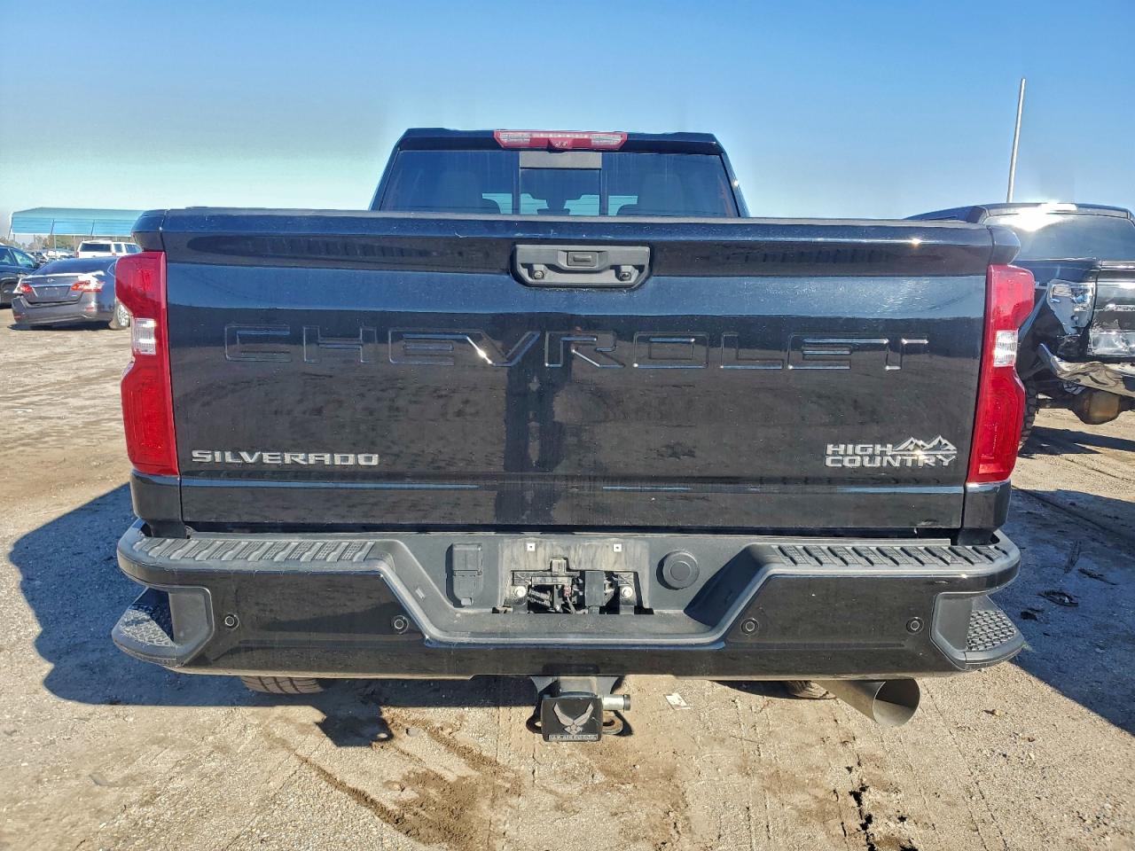 2021 CHEVROLET SILVERADO K2500 HIGH COUNTRY photo 11
