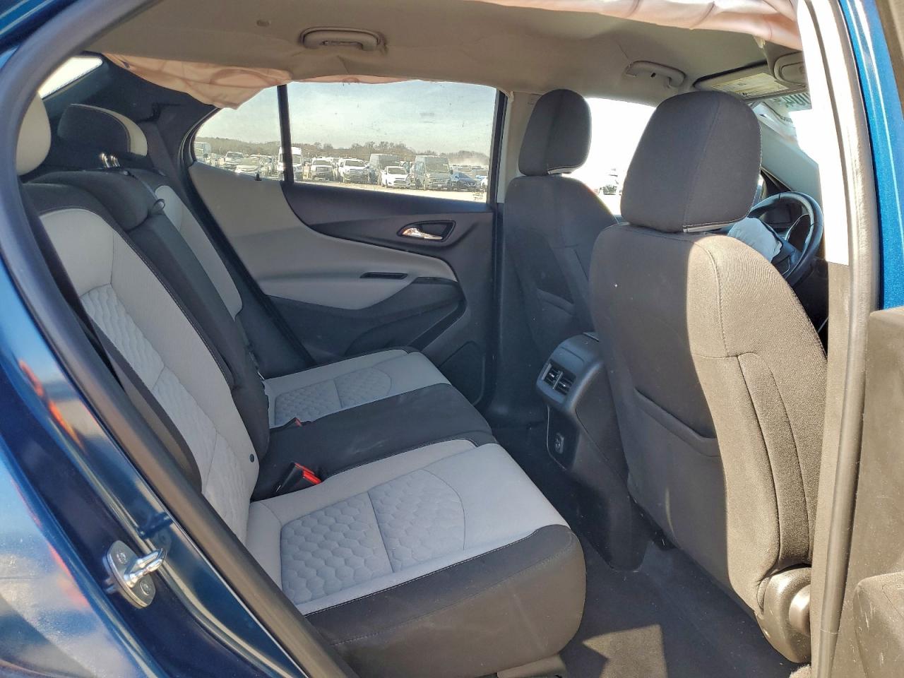 2020 CHEVROLET EQUINOX LT photo 11