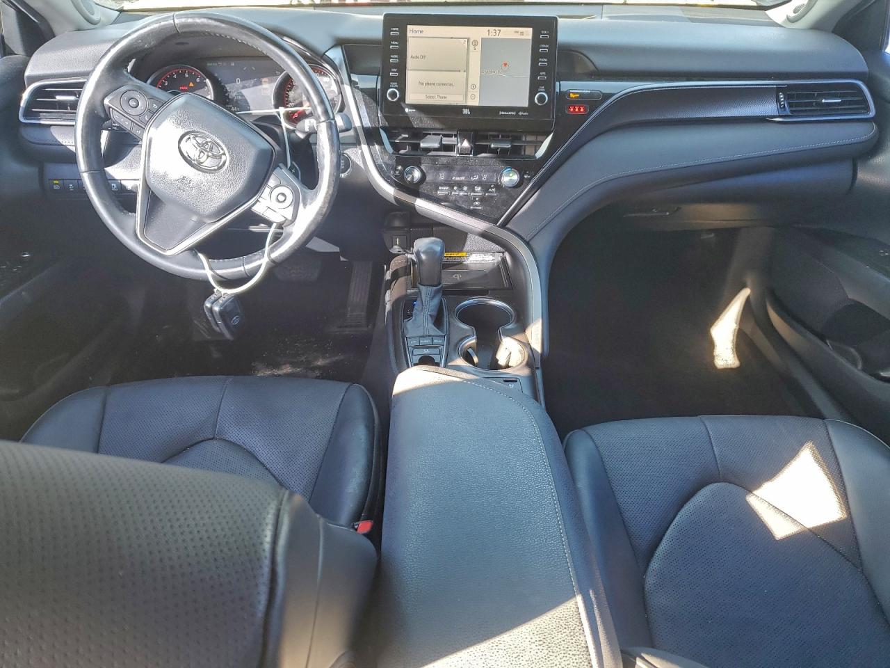 2021 TOYOTA CAMRY XSE photo 22