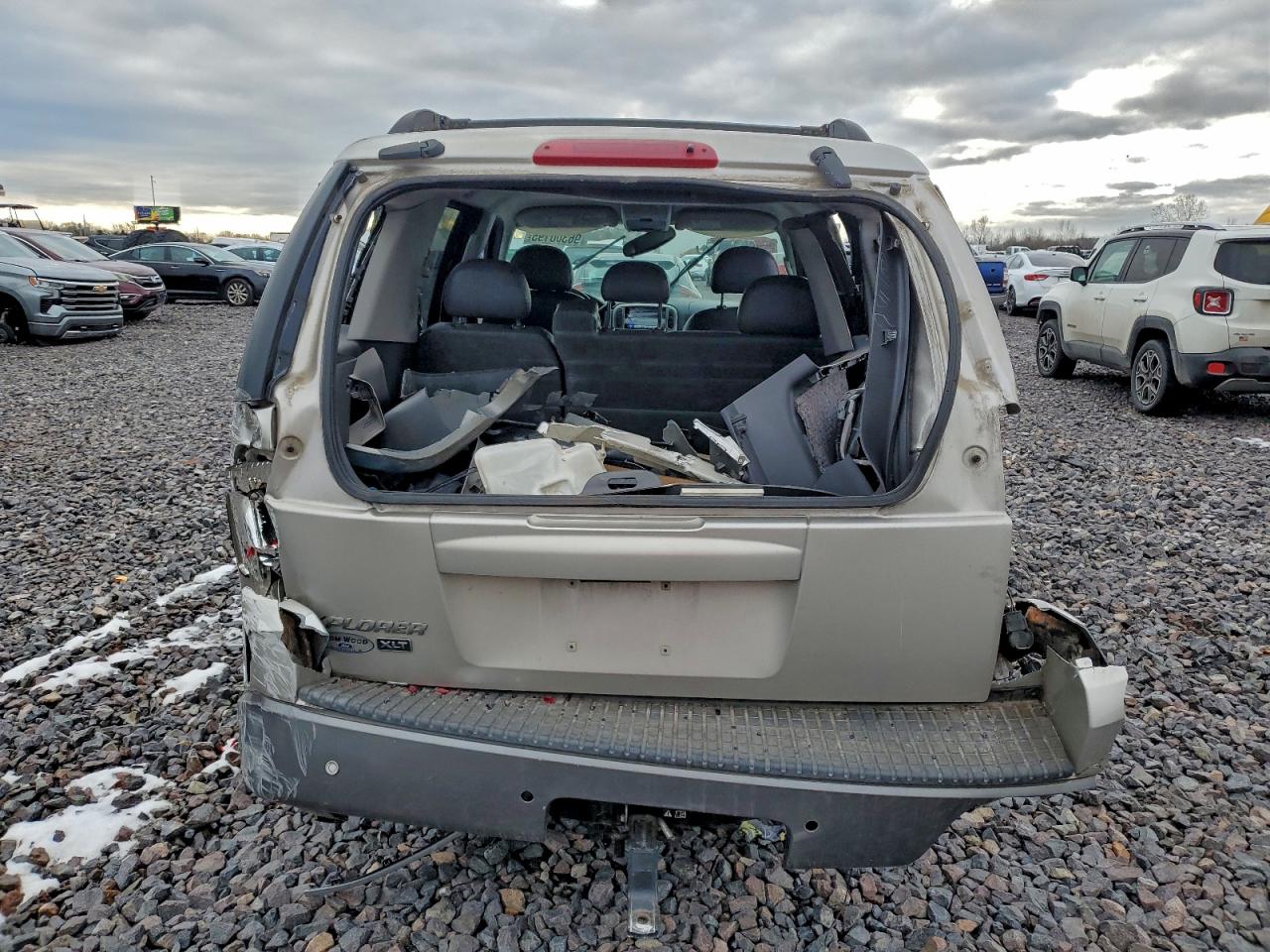 2003 FORD EXPLORER XLT photo 6