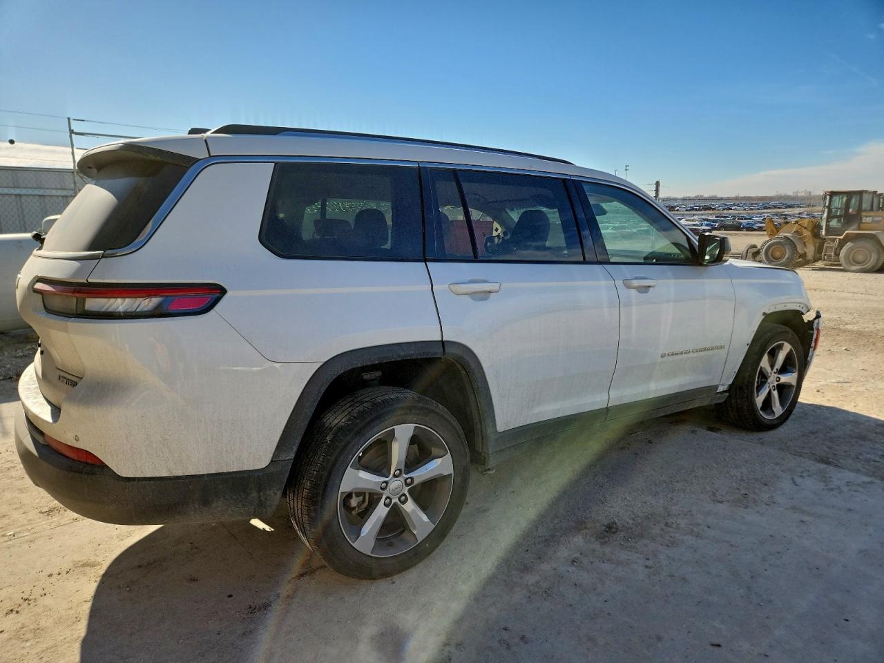 2022 JEEP GRAND CHEROKEE L LIMITED photo 3