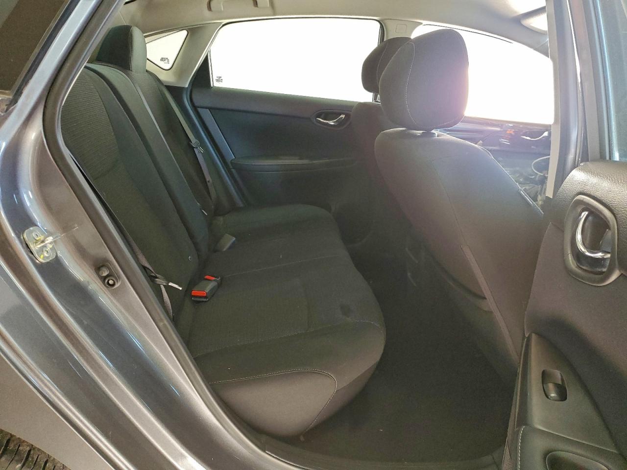 2019 NISSAN SENTRA S photo 10