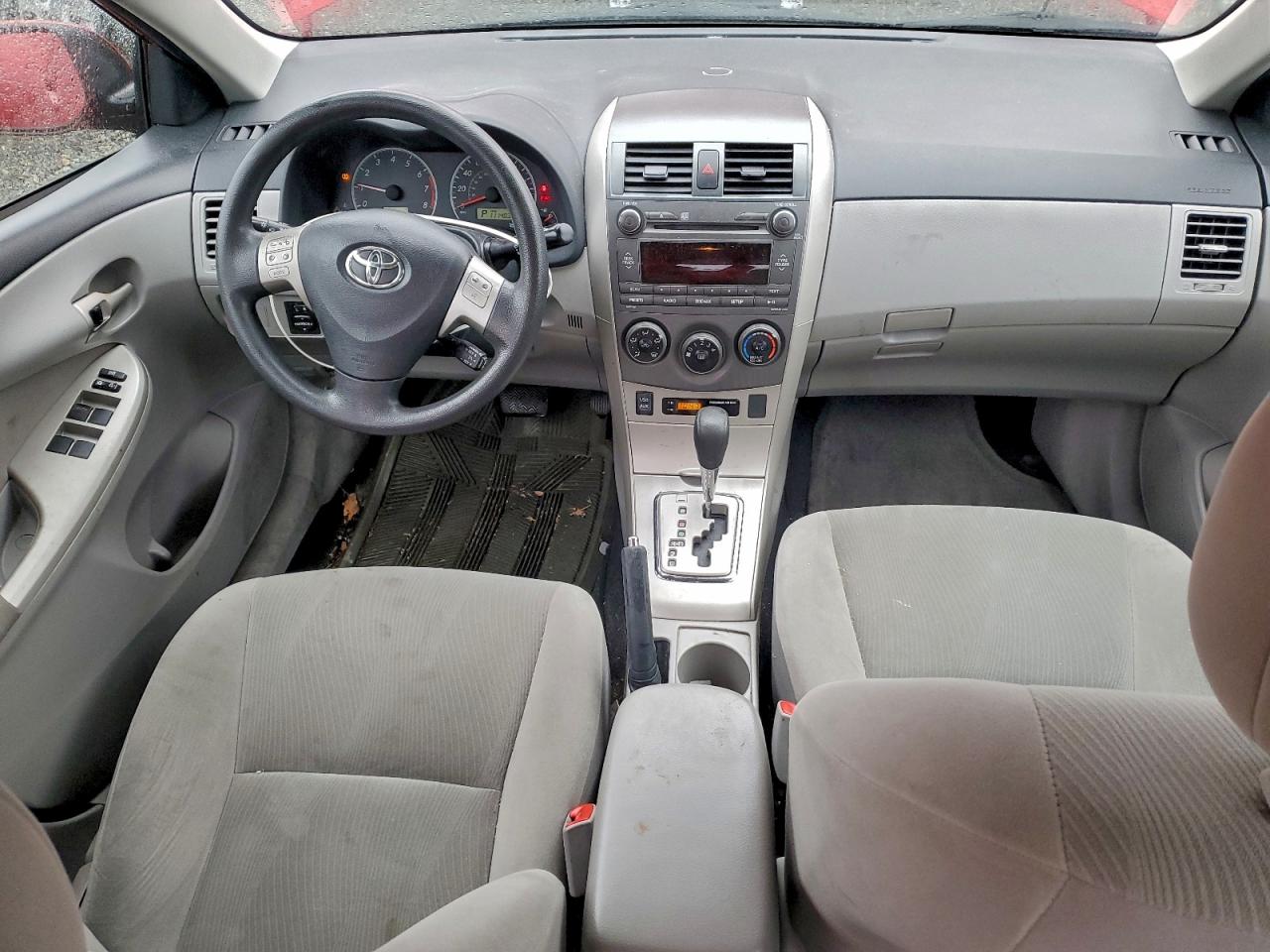 2011 TOYOTA COROLLA BASE photo 8
