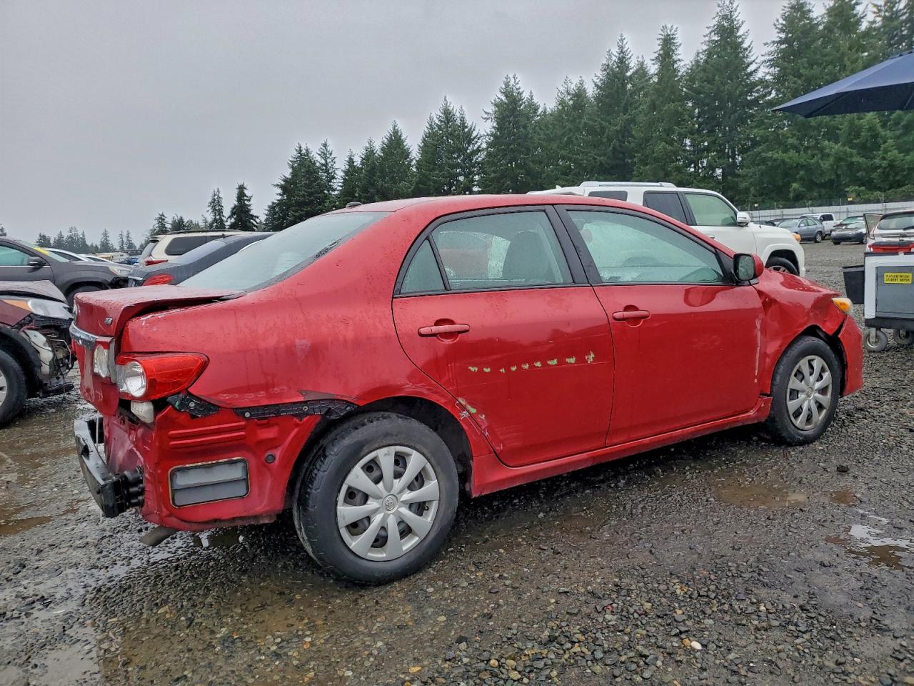 2011 TOYOTA COROLLA BASE photo 3