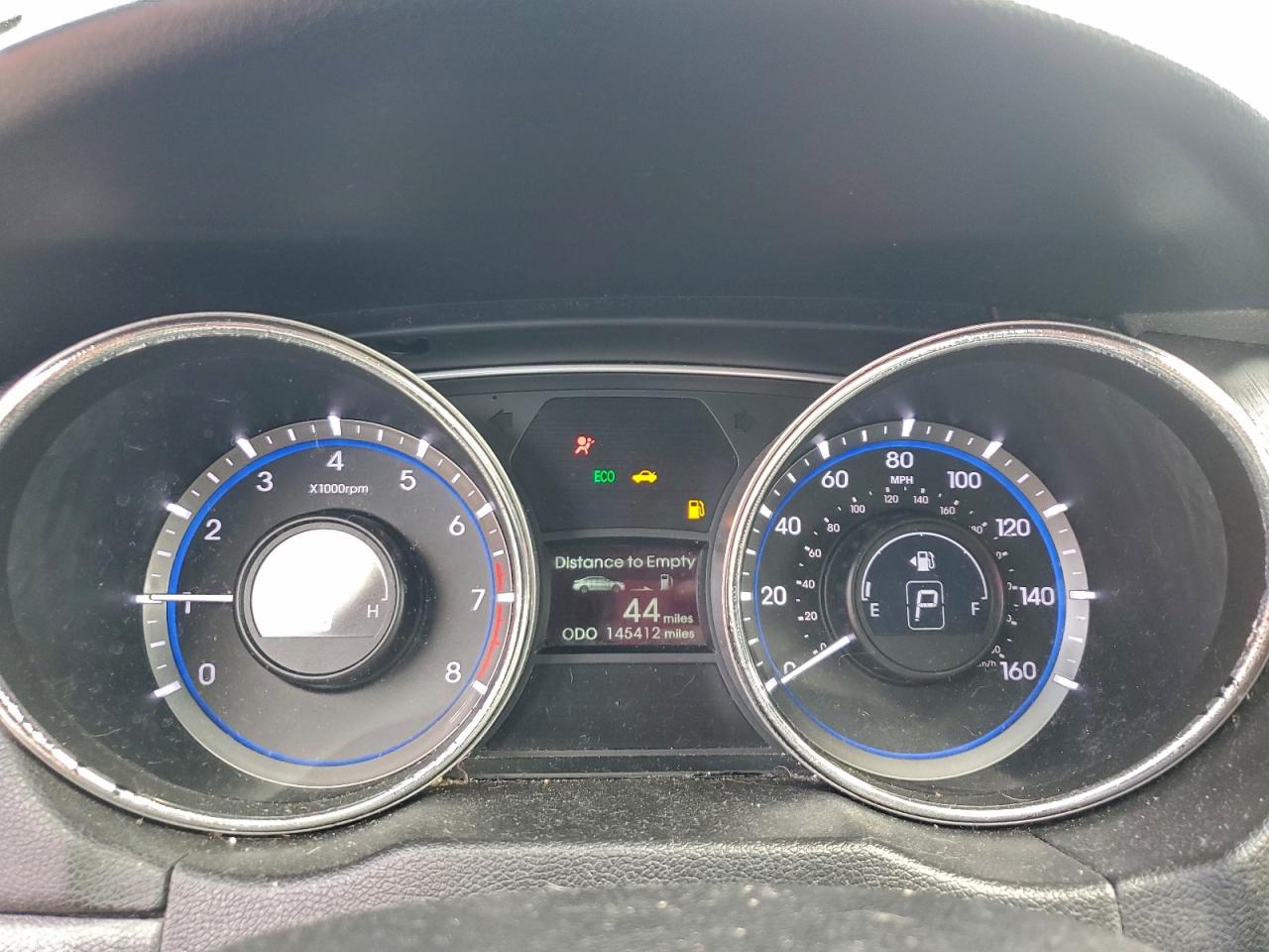 2014 HYUNDAI SONATA GLS photo 9