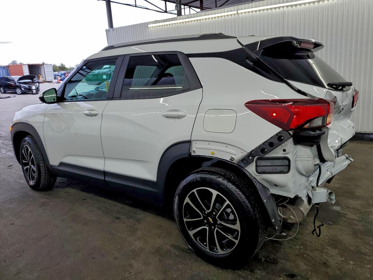2025 CHEVROLET TRAILBLAZER LT photo 4
