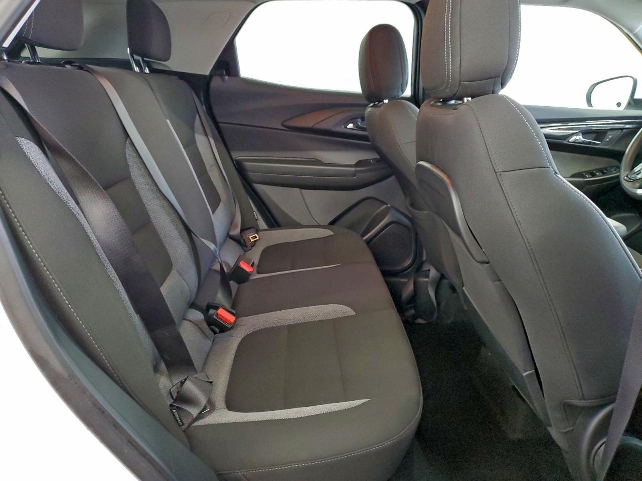 2025 CHEVROLET TRAILBLAZER LT photo 31