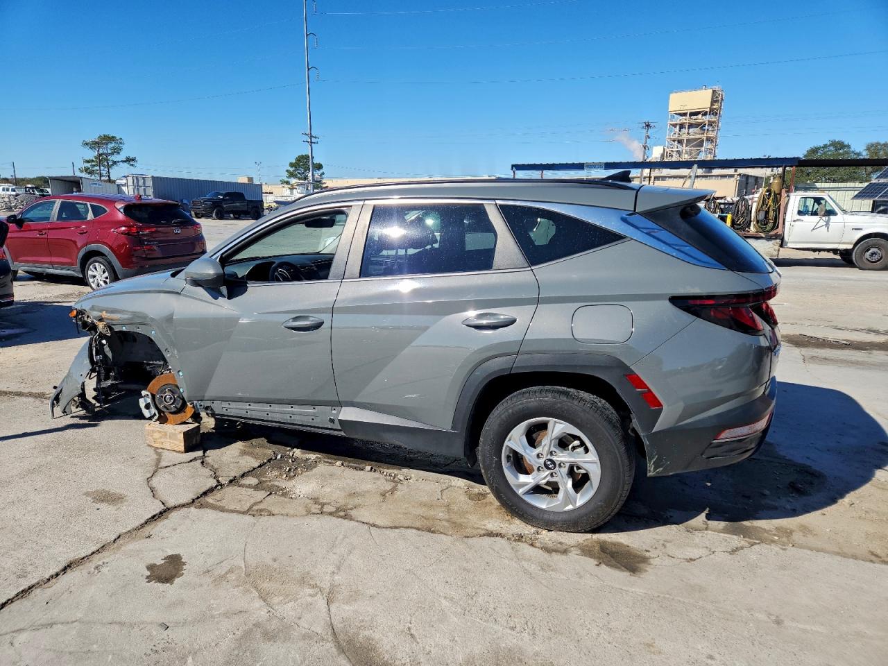 2024 HYUNDAI TUCSON SEL photo 3