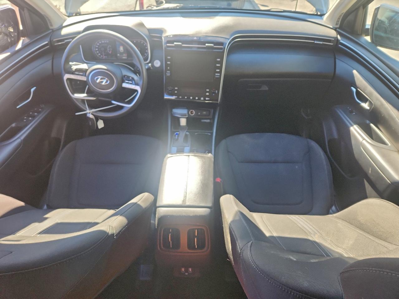2024 HYUNDAI TUCSON SEL photo 15