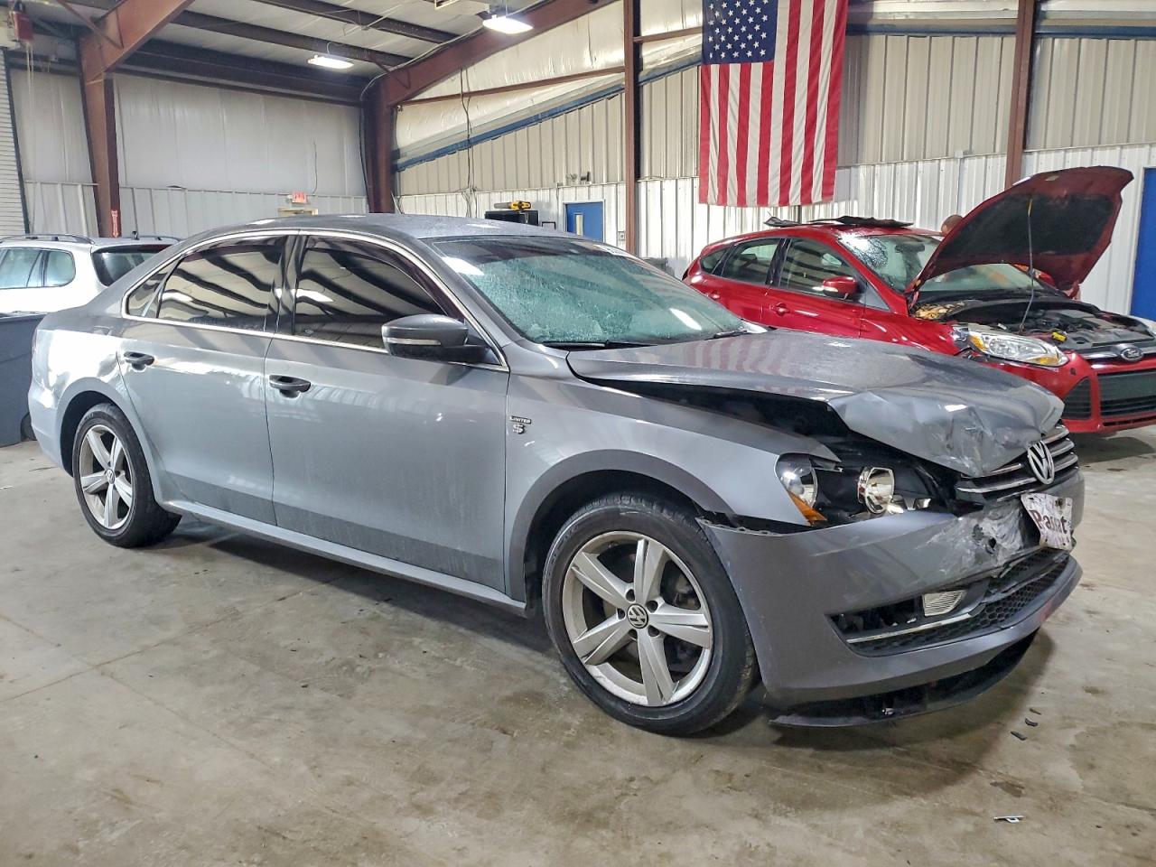 2015 VOLKSWAGEN PASSAT S photo 10