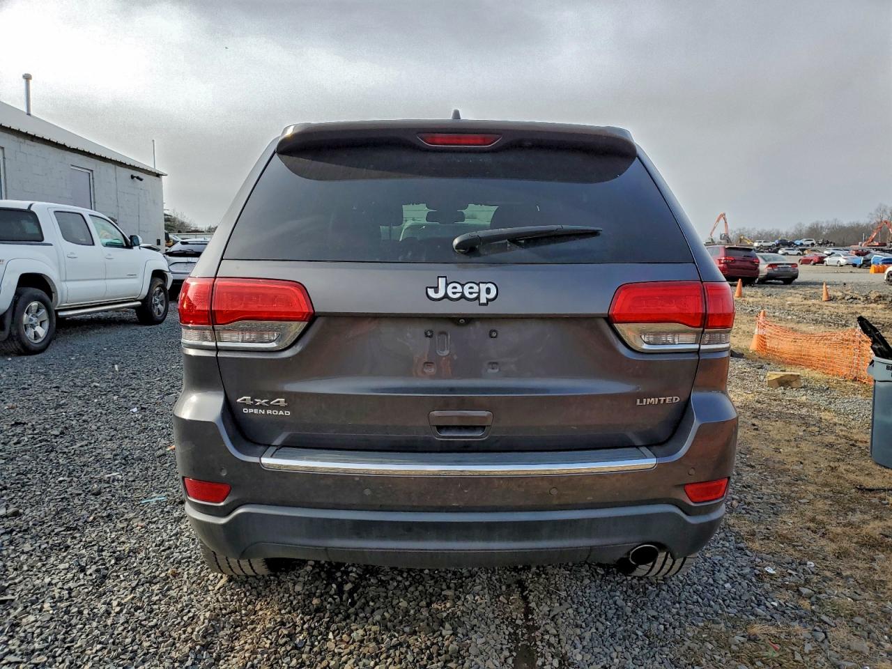 2015 JEEP GRAND CHEROKEE LIMITED photo 6