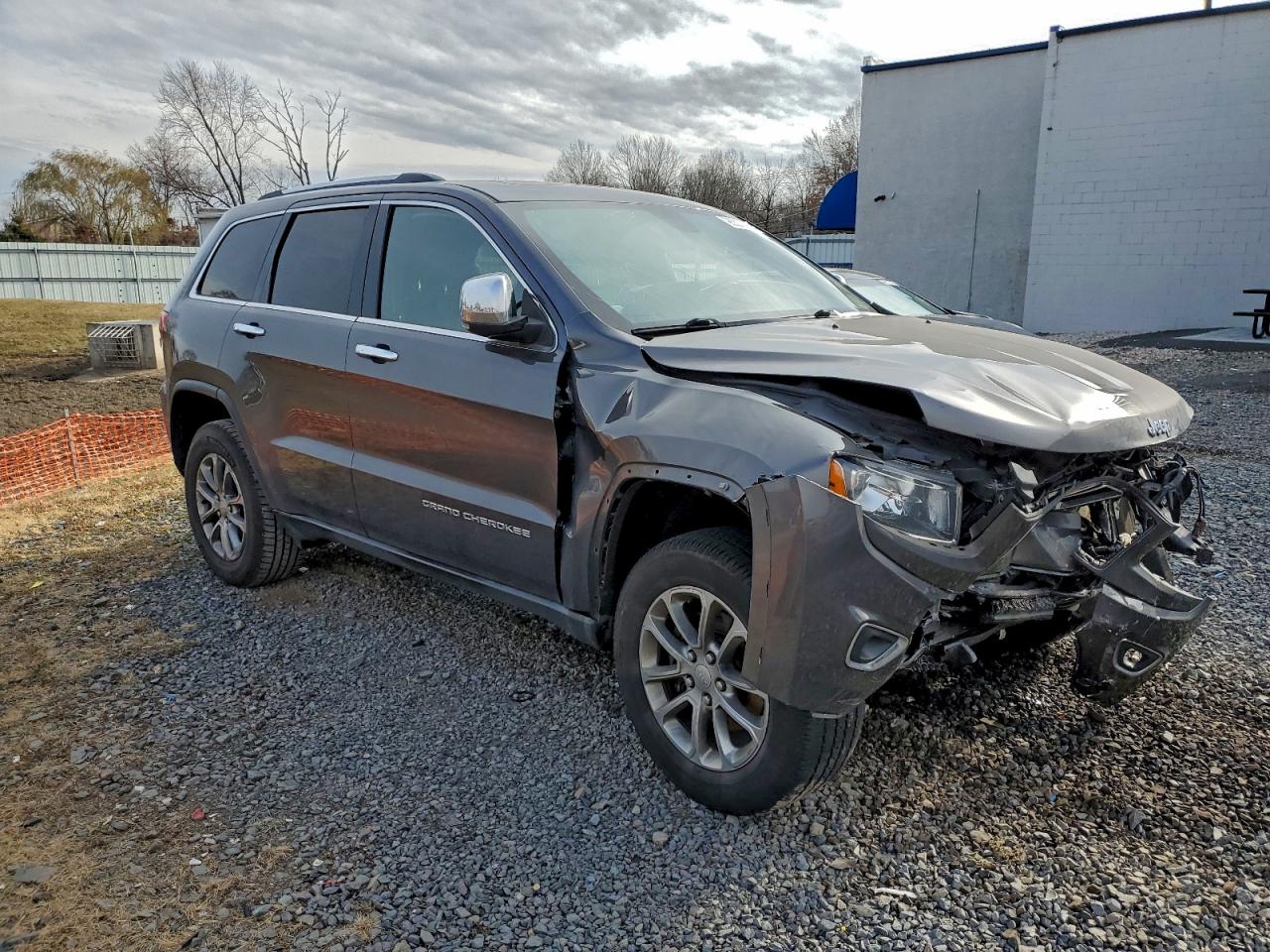 2015 JEEP GRAND CHEROKEE LIMITED photo 4