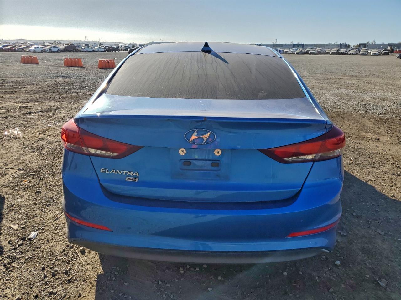 2017 HYUNDAI ELANTRA SE photo 6