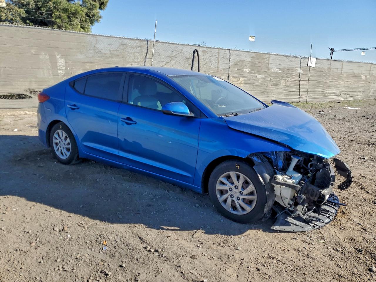 2017 HYUNDAI ELANTRA SE photo 4