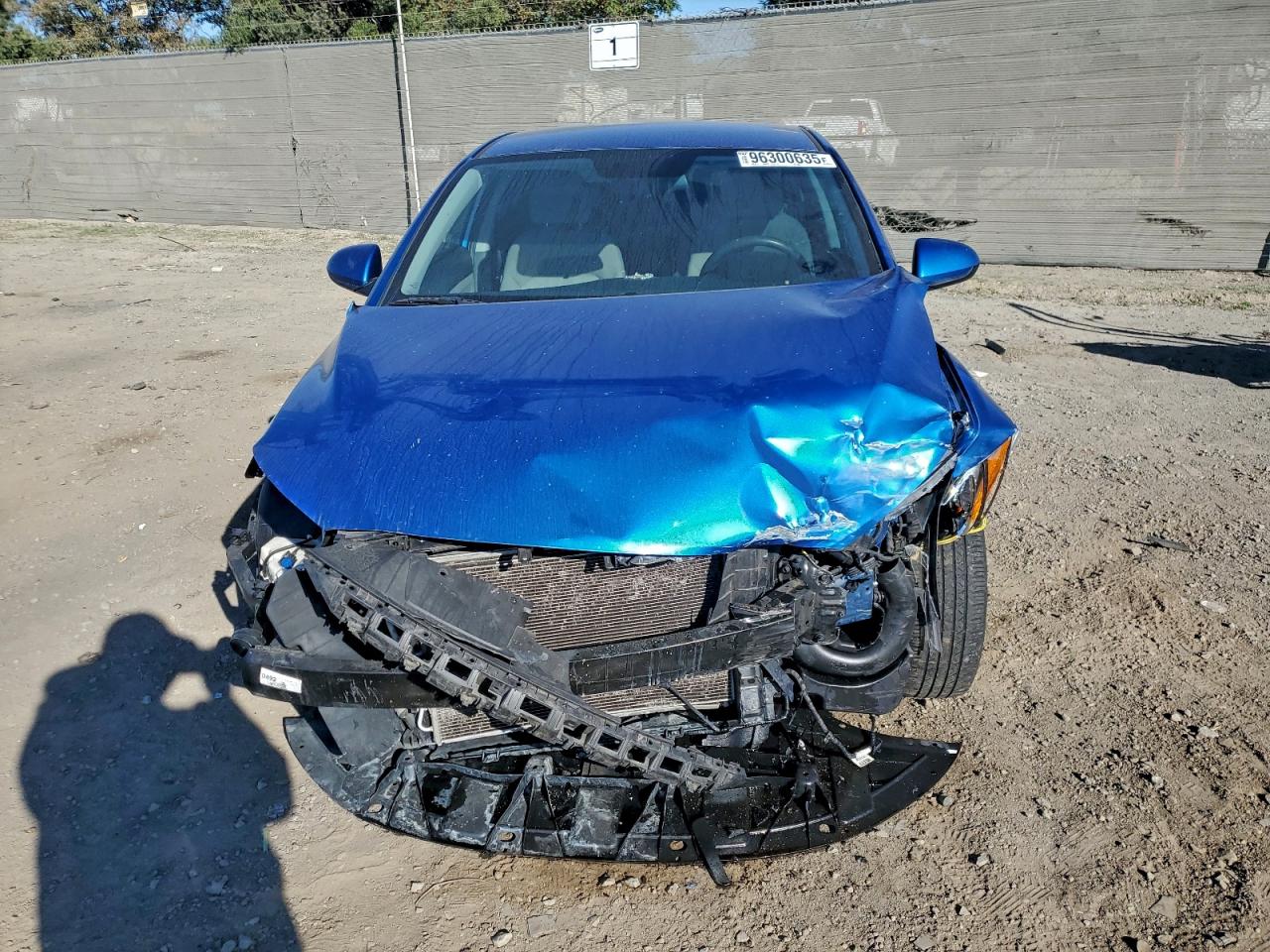 2017 HYUNDAI ELANTRA SE photo 5