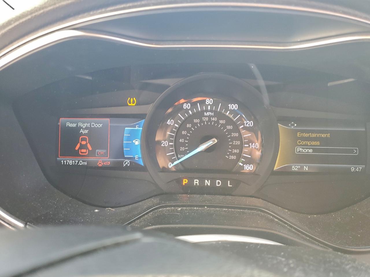 2020 FORD FUSION SE photo 17