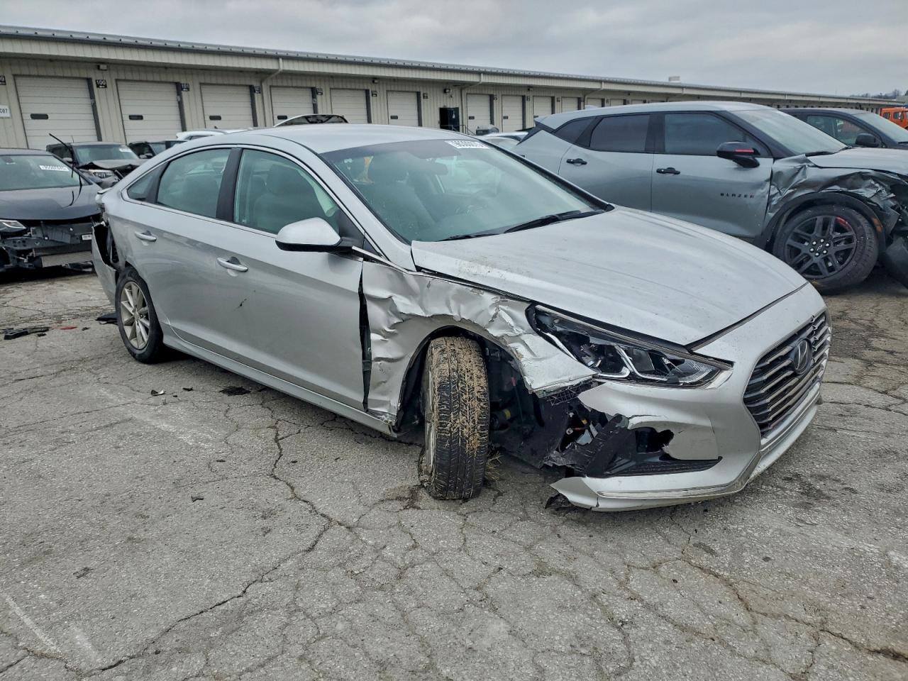 2018 HYUNDAI SONATA SE photo 7