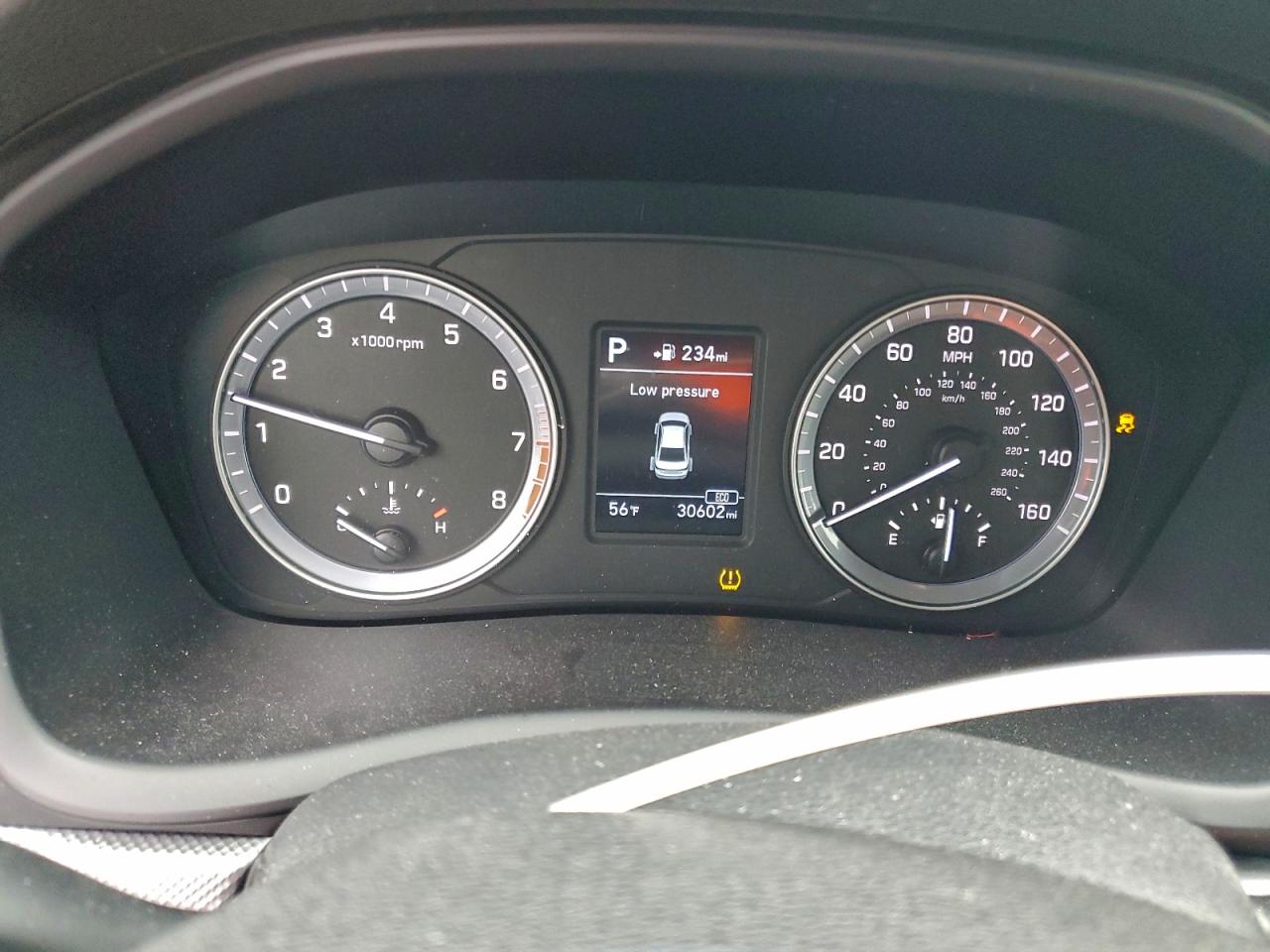 2018 HYUNDAI SONATA SE photo 17