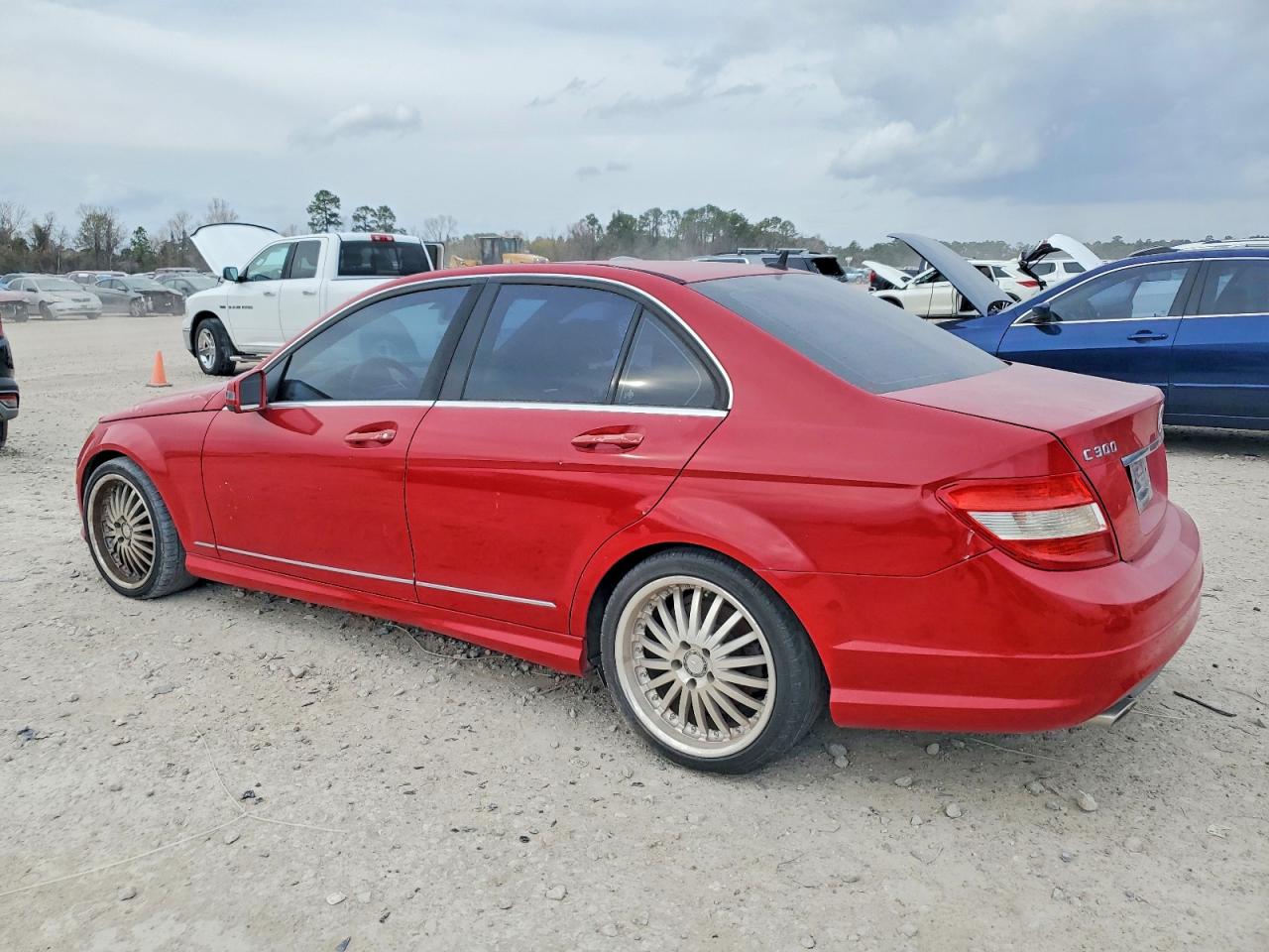 2010 MERCEDES-BENZ C 300 photo 3