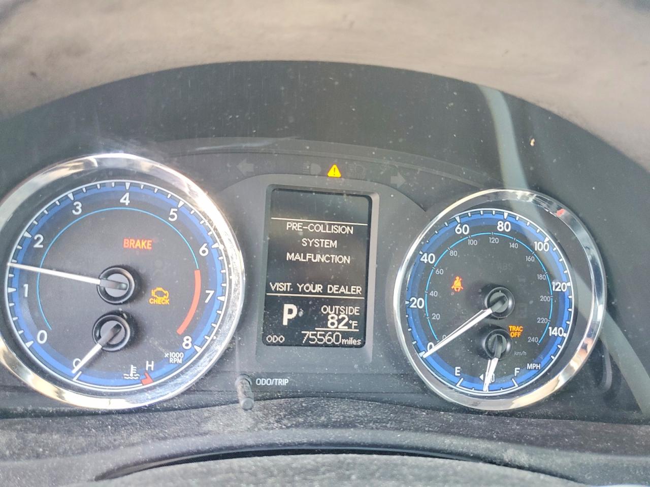 2017 TOYOTA COROLLA L photo 9