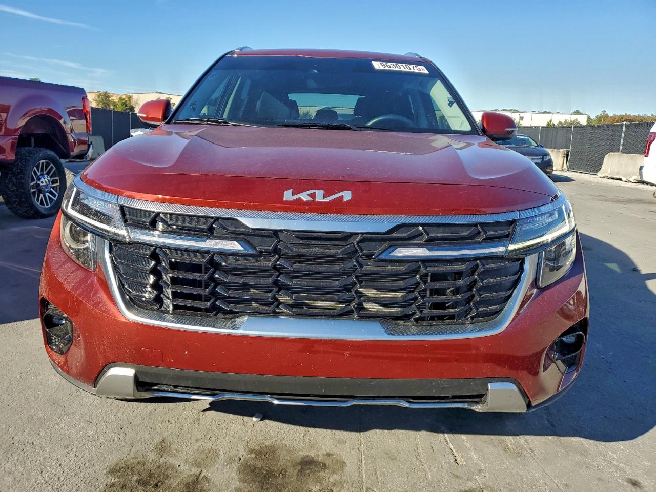 2025 KIA SELTOS S photo 5