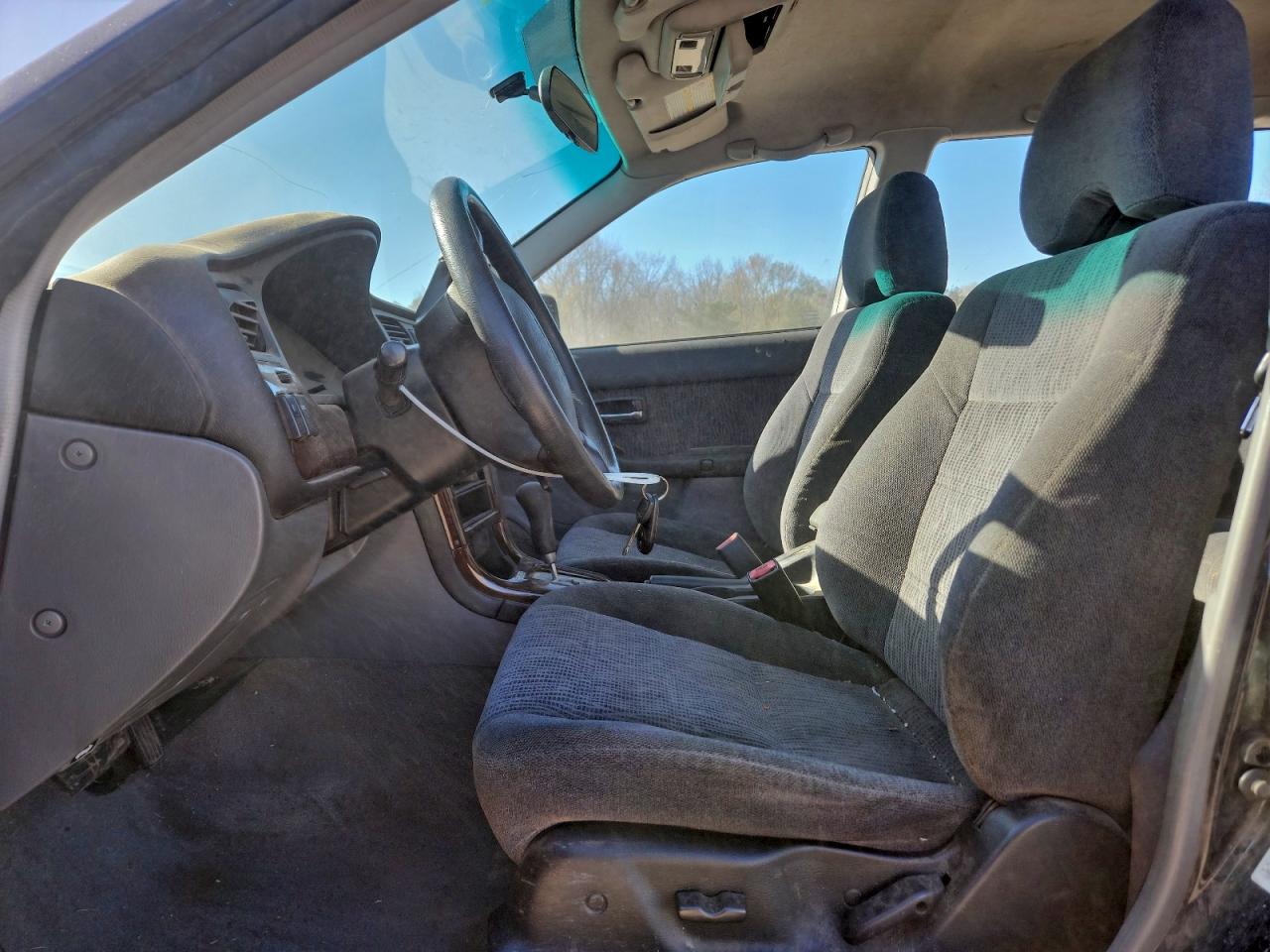2002 SUBARU LEGACY OUTBACK photo 13