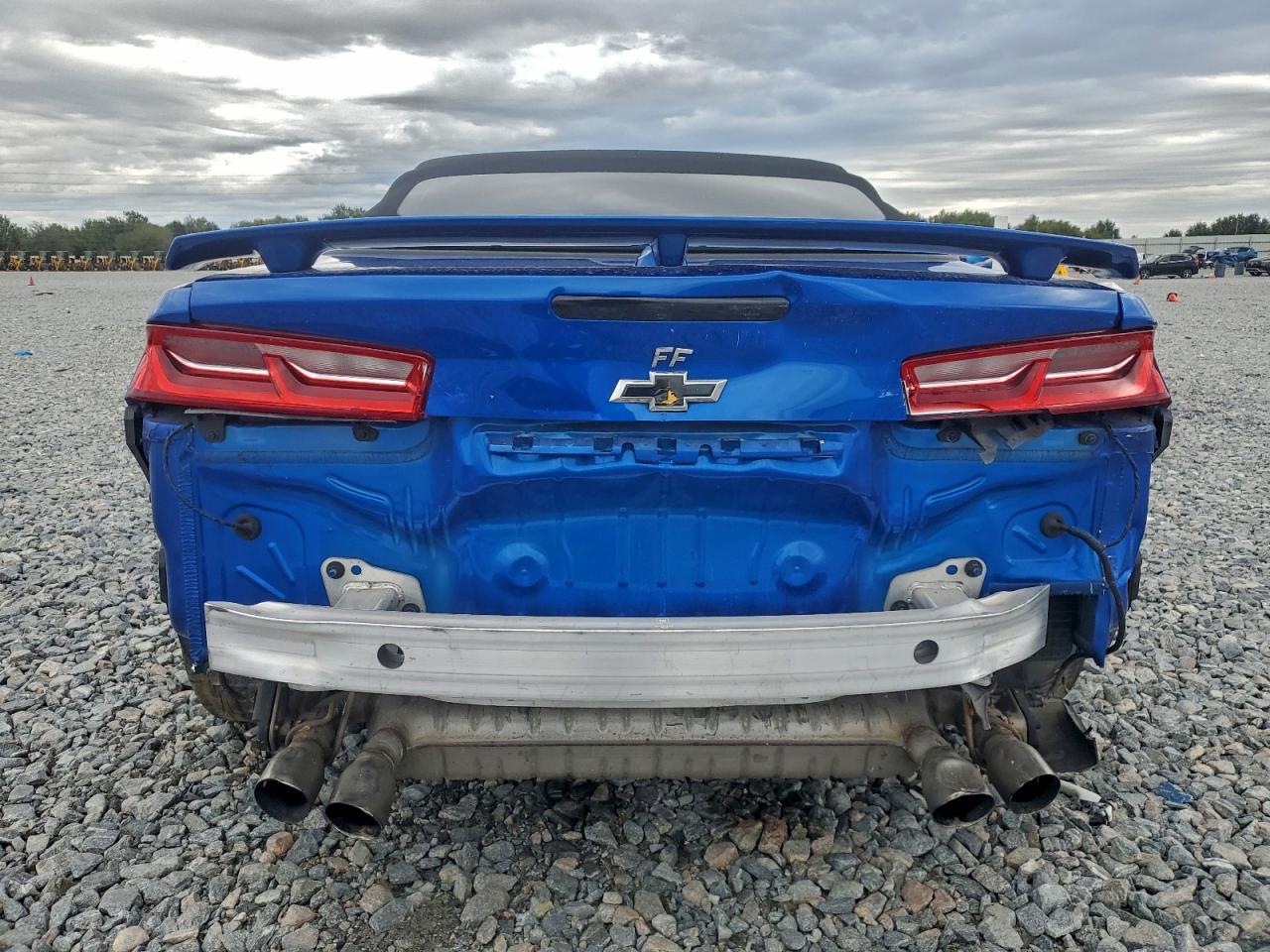 2017 CHEVROLET CAMARO SS photo 6