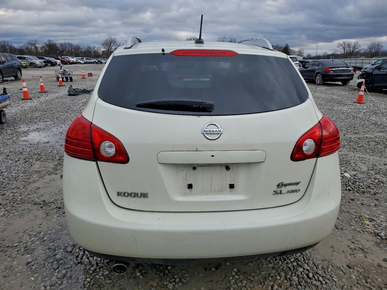 2009 NISSAN ROGUE S photo 16