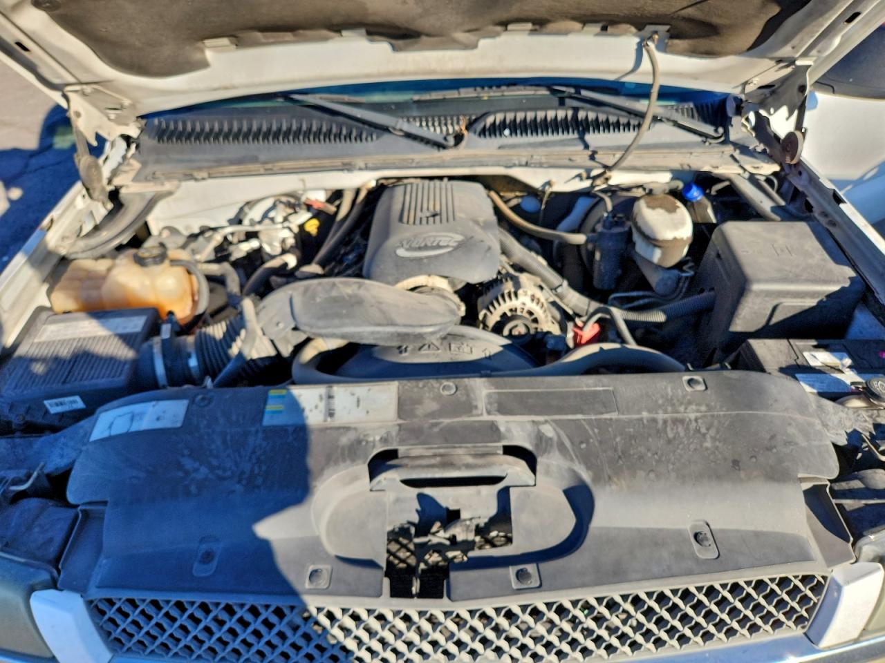 2004 CHEVROLET SILVERADO C1500 photo 11