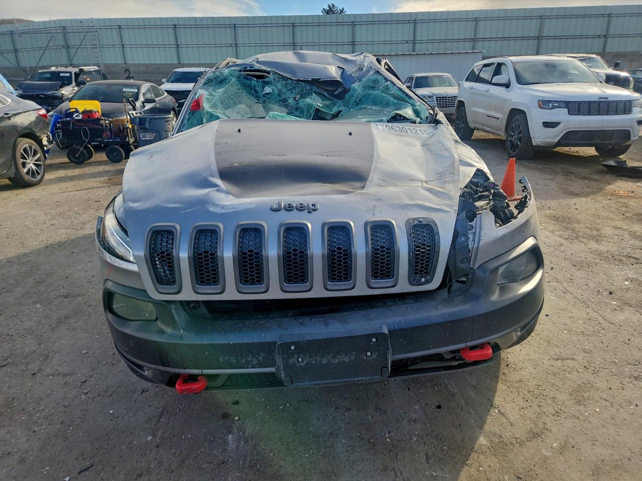 2017 JEEP CHEROKEE TRAILHAWK photo 5