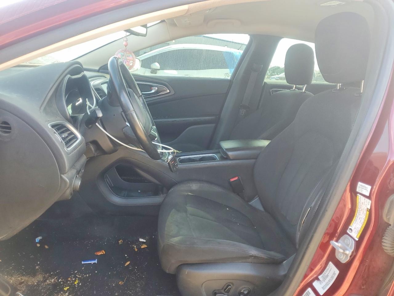 2016 CHRYSLER 200 photo 7