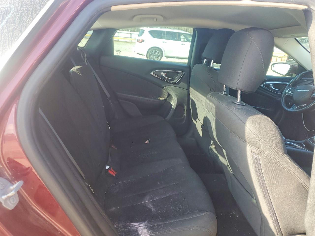 2016 CHRYSLER 200 photo 10