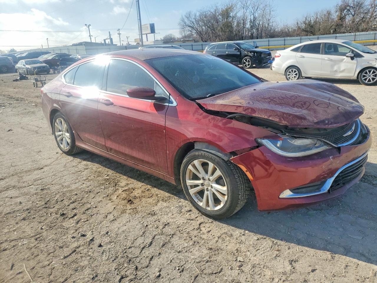 2016 CHRYSLER 200 photo 4