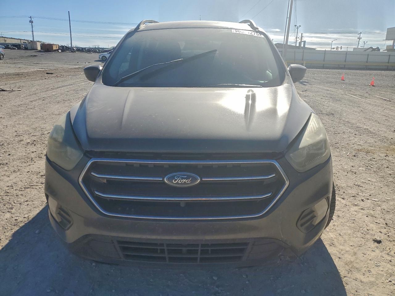2017 FORD ESCAPE SE photo 5