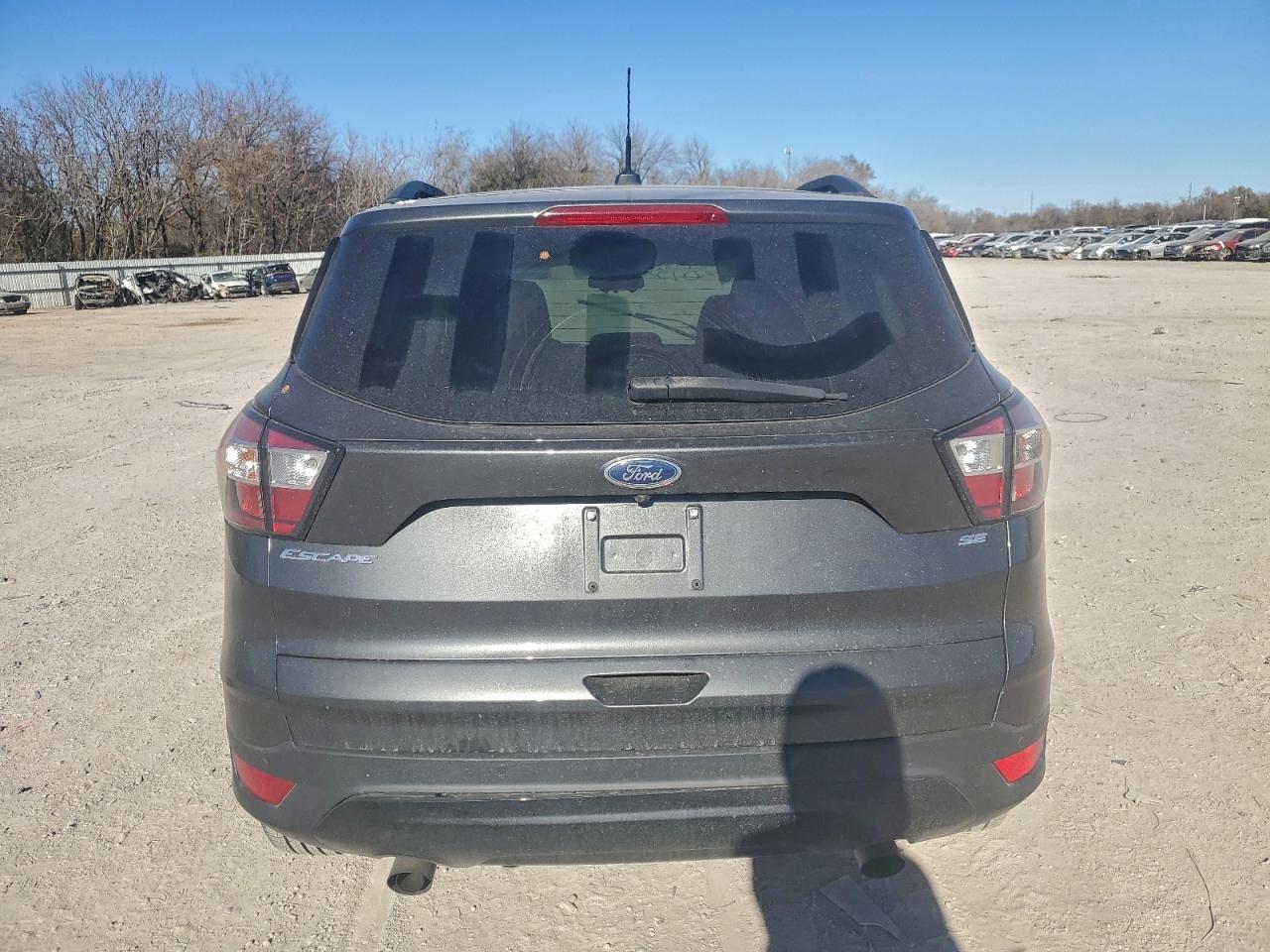 2017 FORD ESCAPE SE photo 6