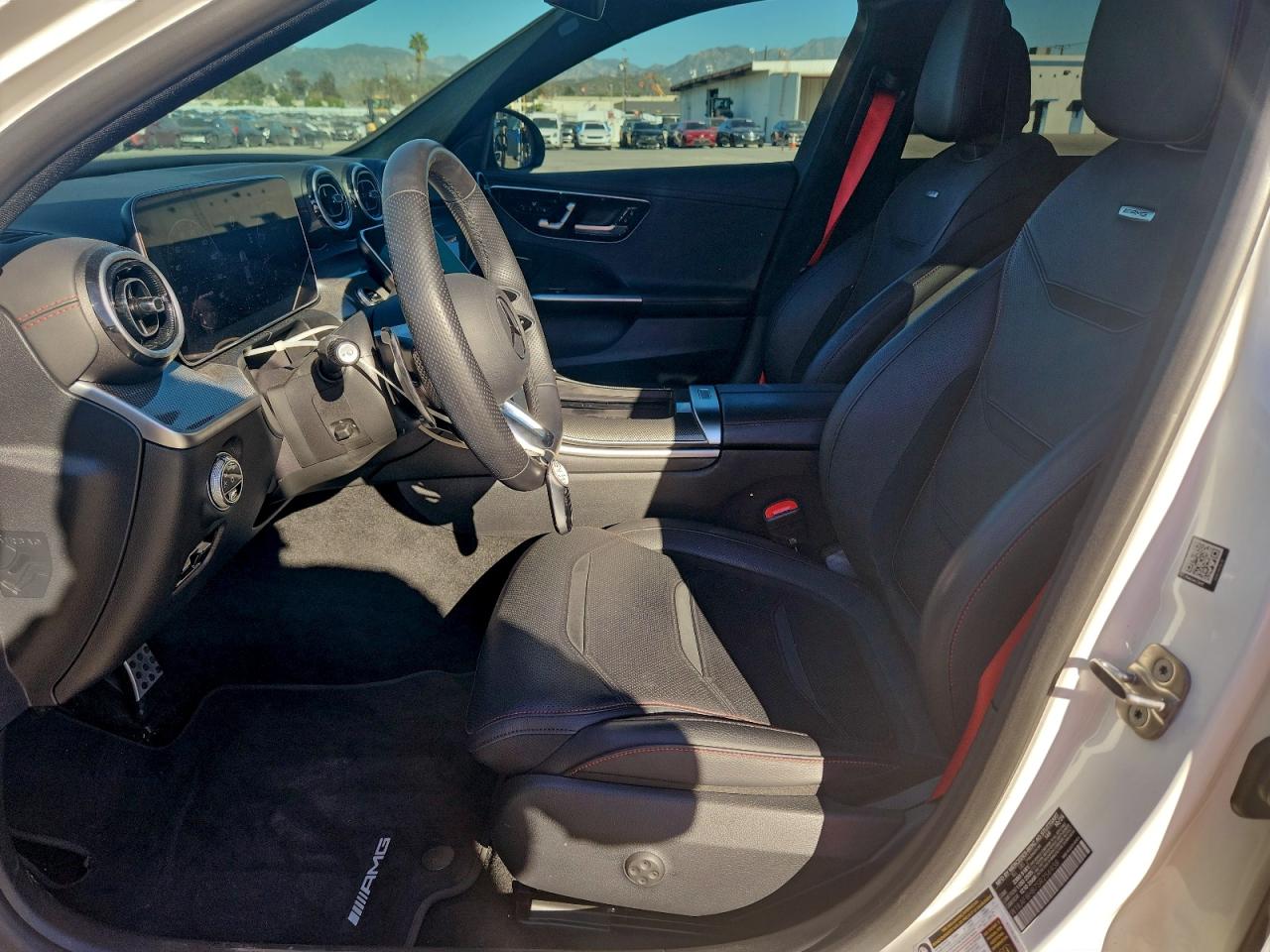 2025 MERCEDES-BENZ C 43 AMG photo 7