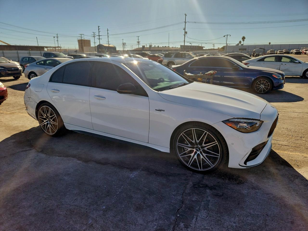 2025 MERCEDES-BENZ C 43 AMG photo 4