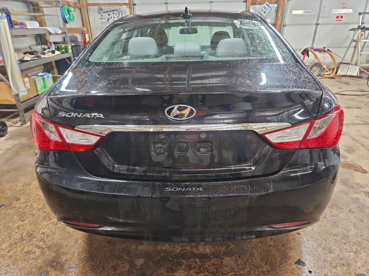 2012 HYUNDAI SONATA GLS photo 11