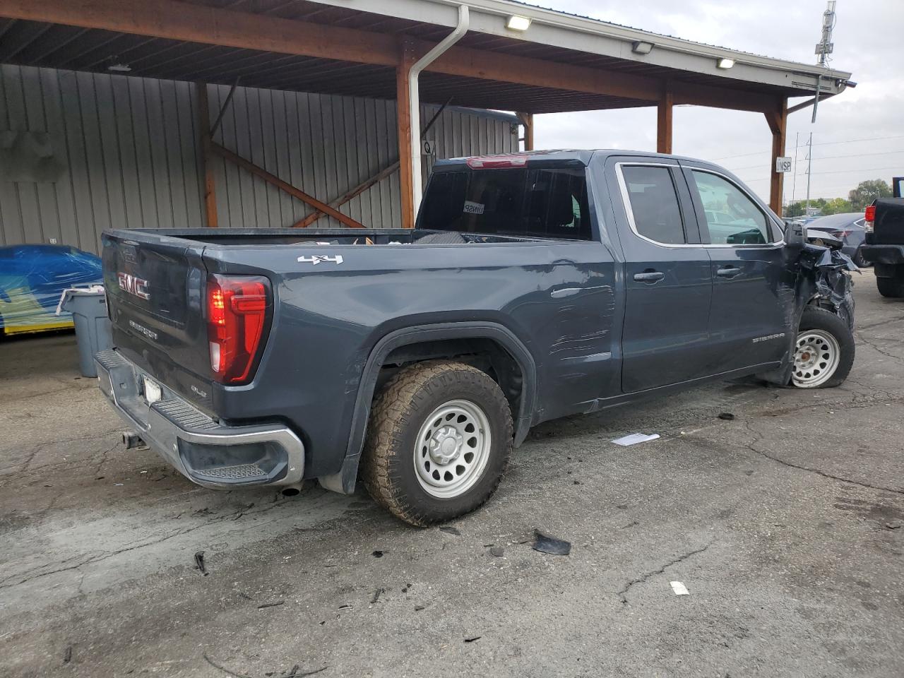 2022 GMC SIERRA LIMITED K1500 SLE photo 9