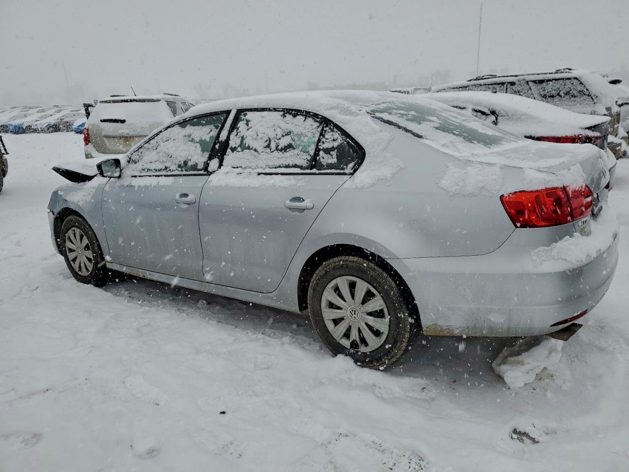 2012 VOLKSWAGEN JETTA BASE photo 3