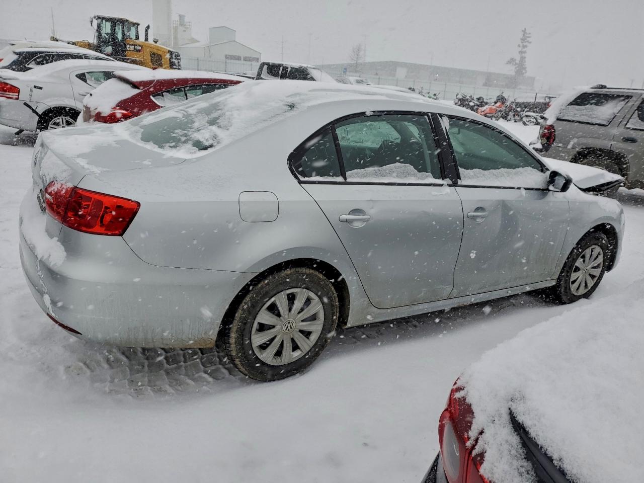 2012 VOLKSWAGEN JETTA BASE photo 5