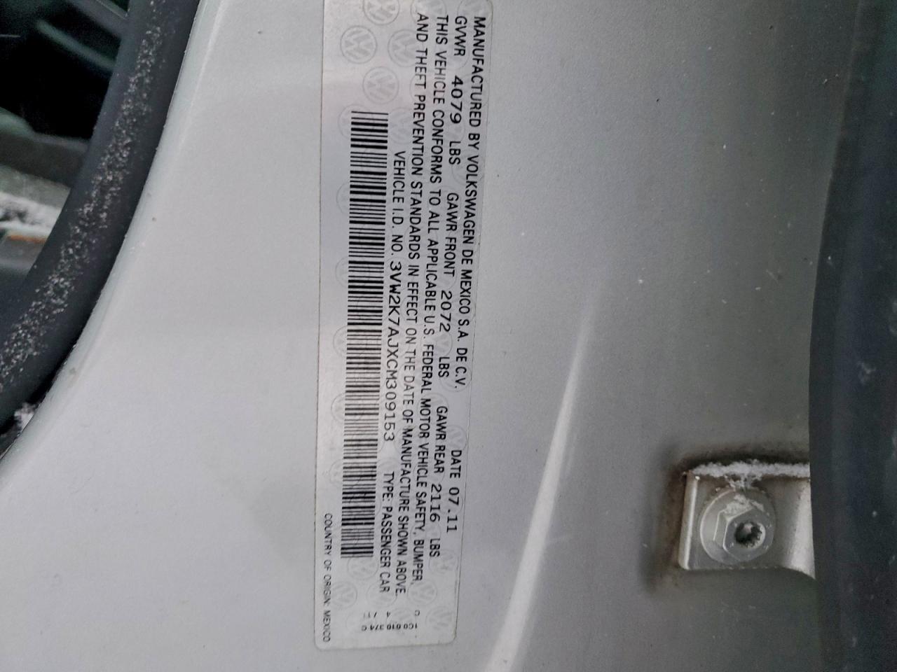 2012 VOLKSWAGEN JETTA BASE photo 23