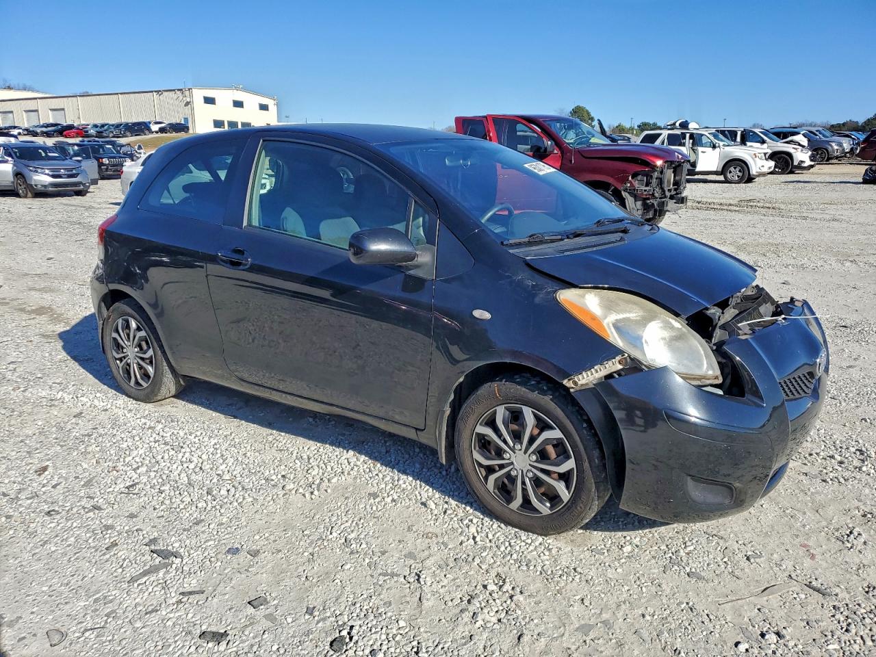 2010 TOYOTA YARIS photo 4