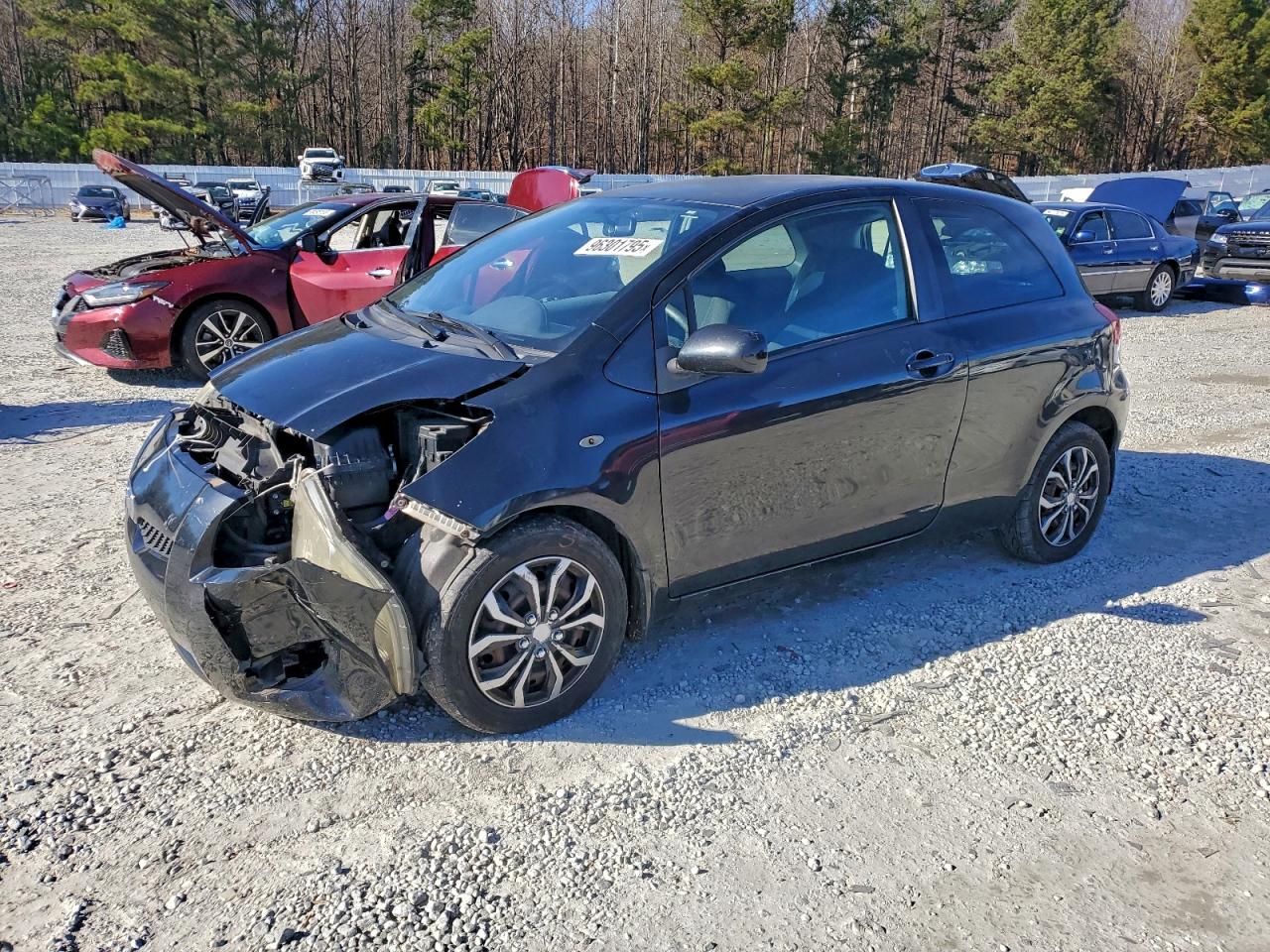 2010 TOYOTA YARIS