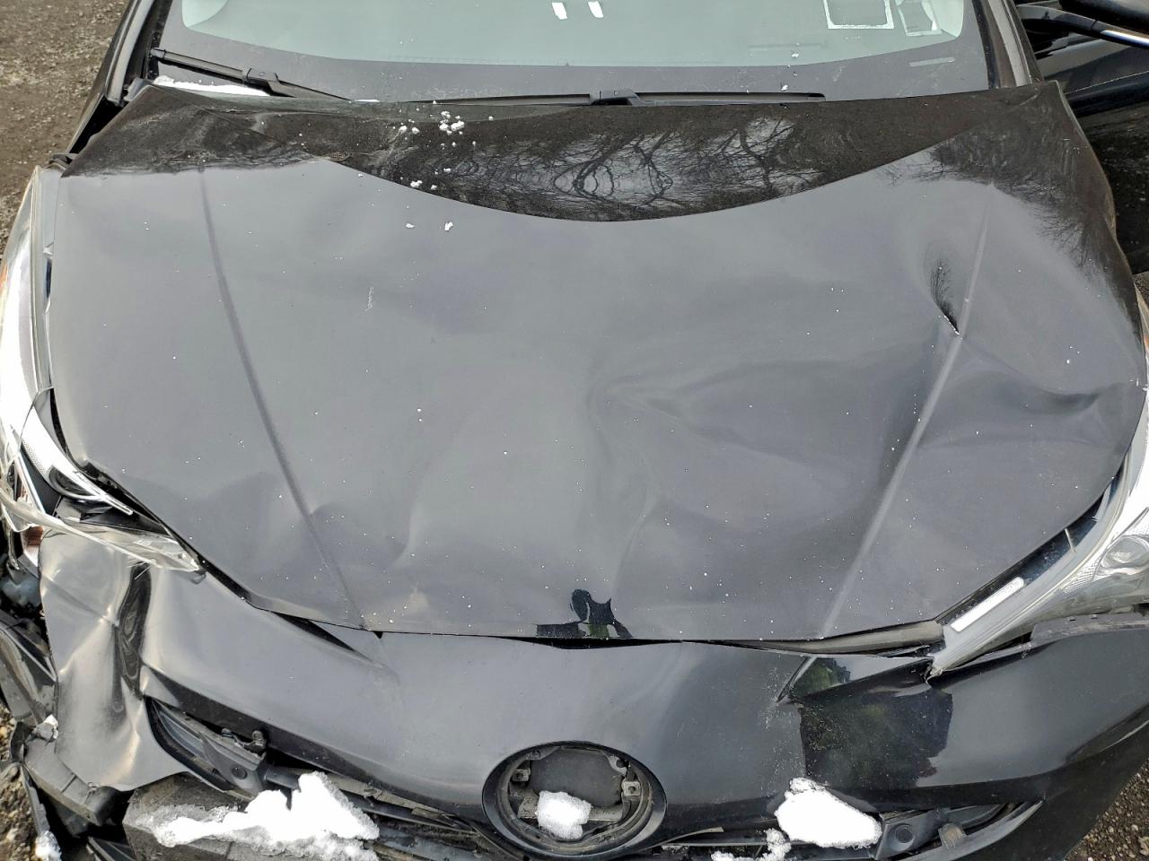 2017 TOYOTA PRIUS photo 11